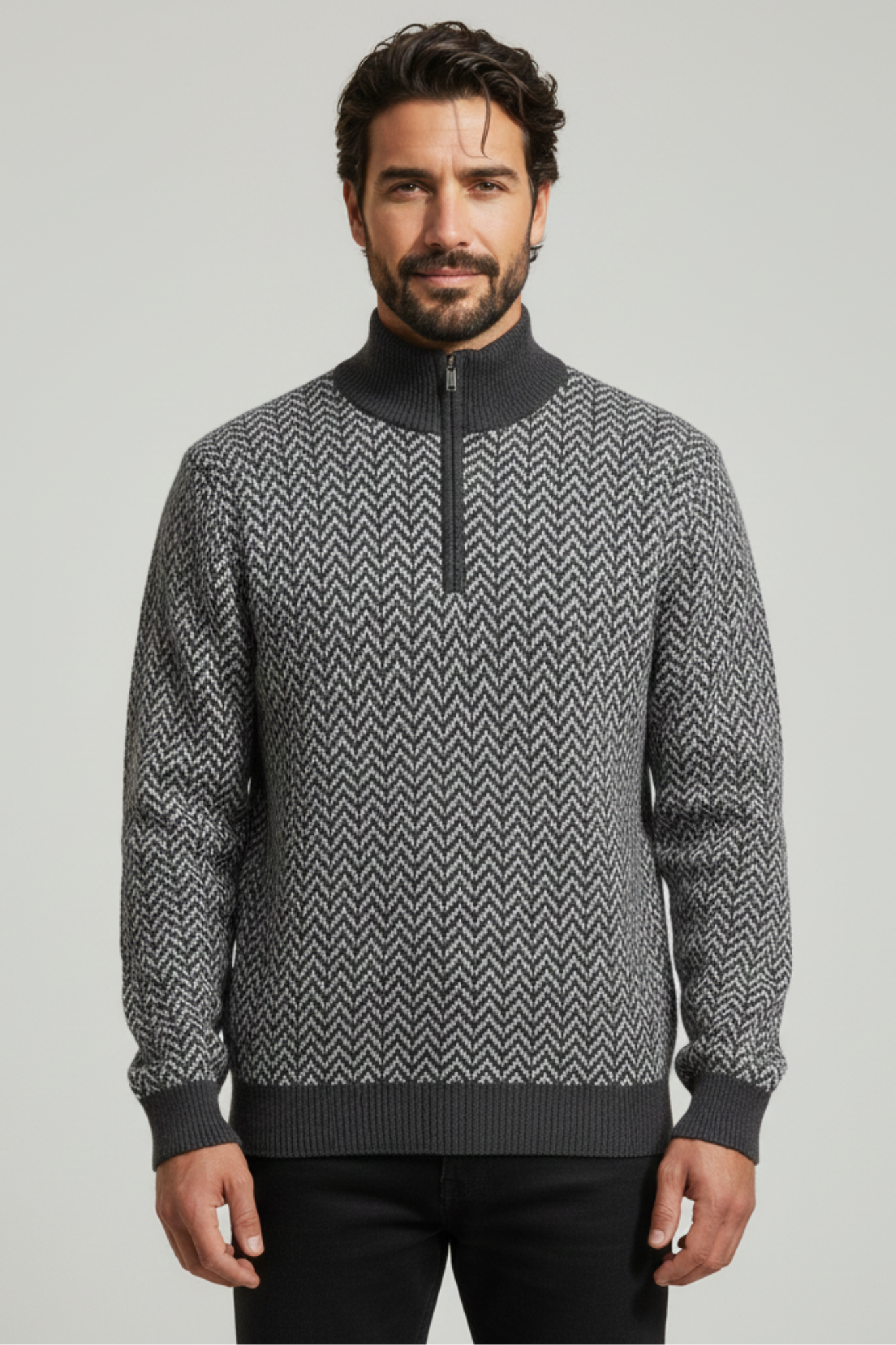 Jersey de hombre tipo pulóver con cuello alto y cierre corto