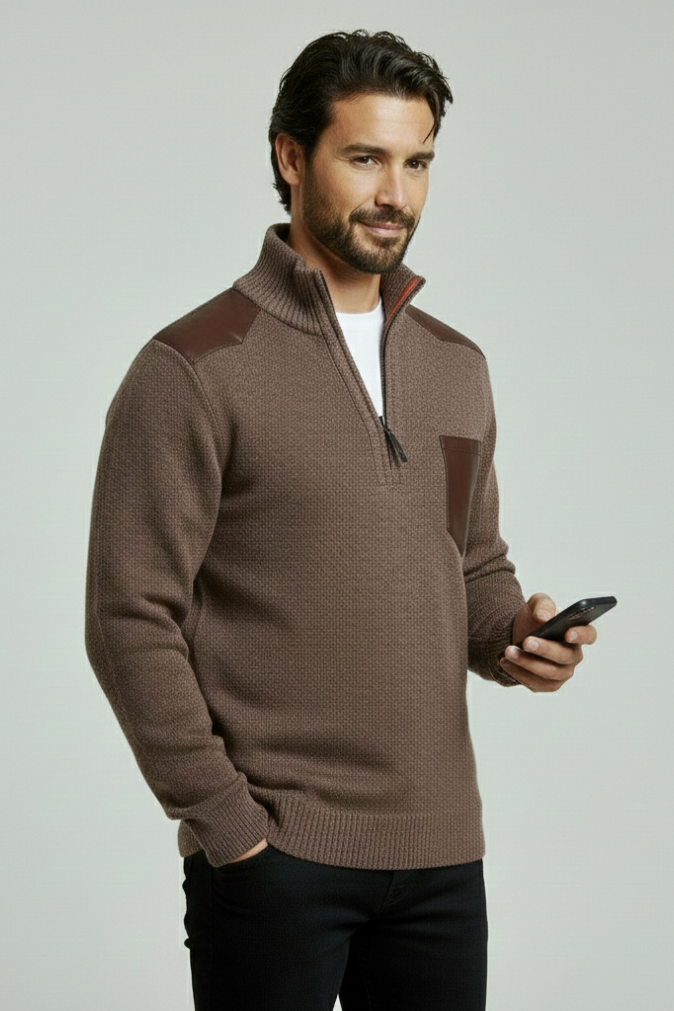 Jersey para hombre con cuello elevado y cierre frontal corto